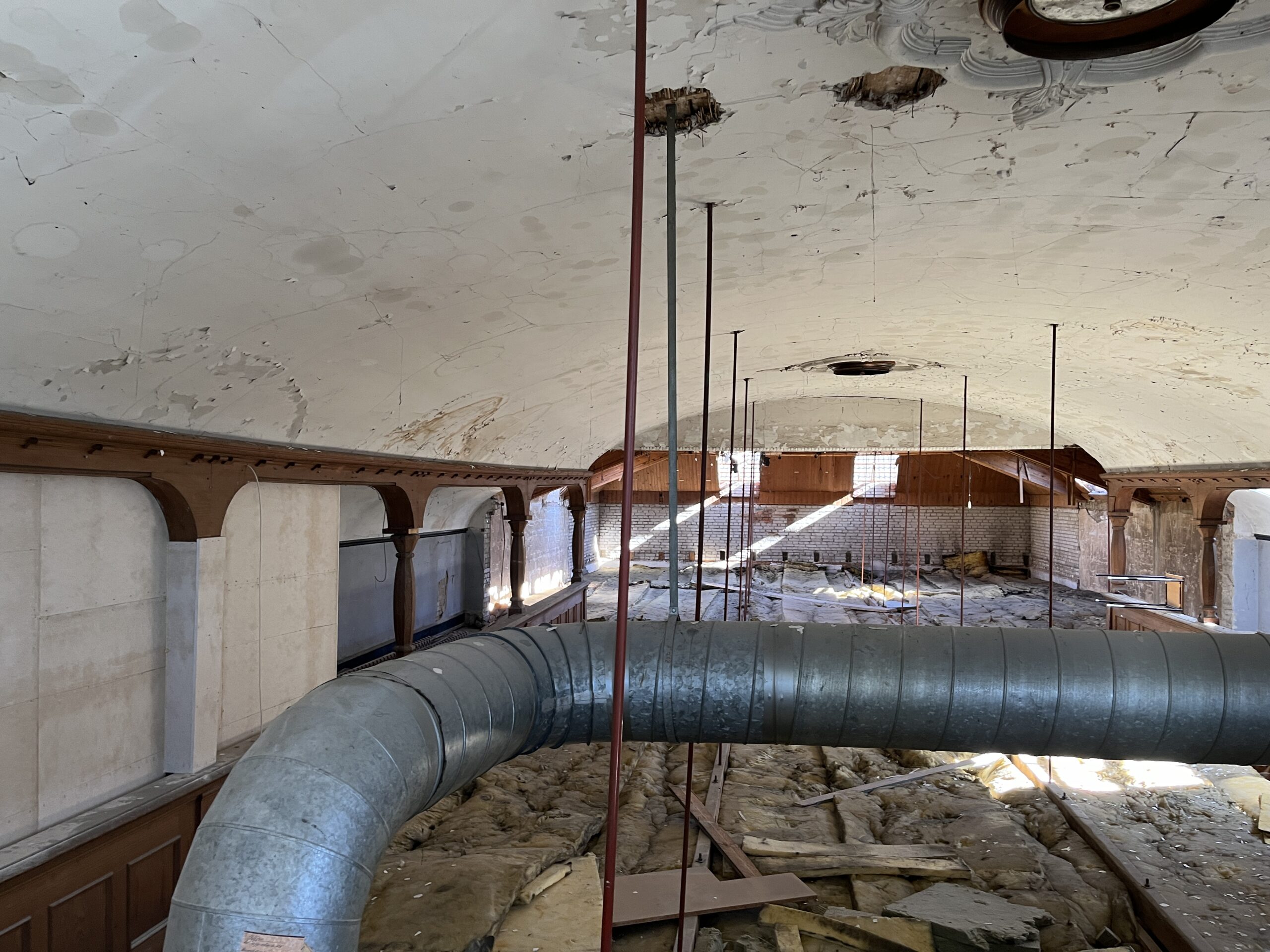 Ganz alte und alte Bauteile