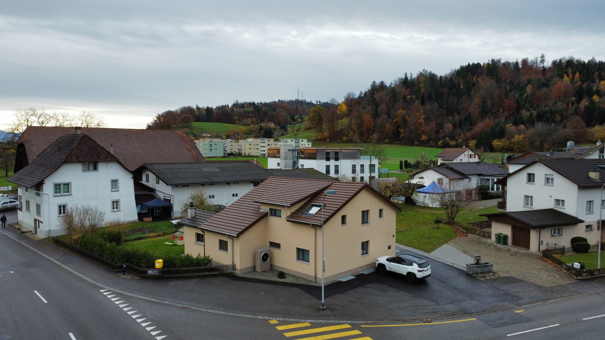 Modernisierung Fassade und Einbau Wärmepumpe