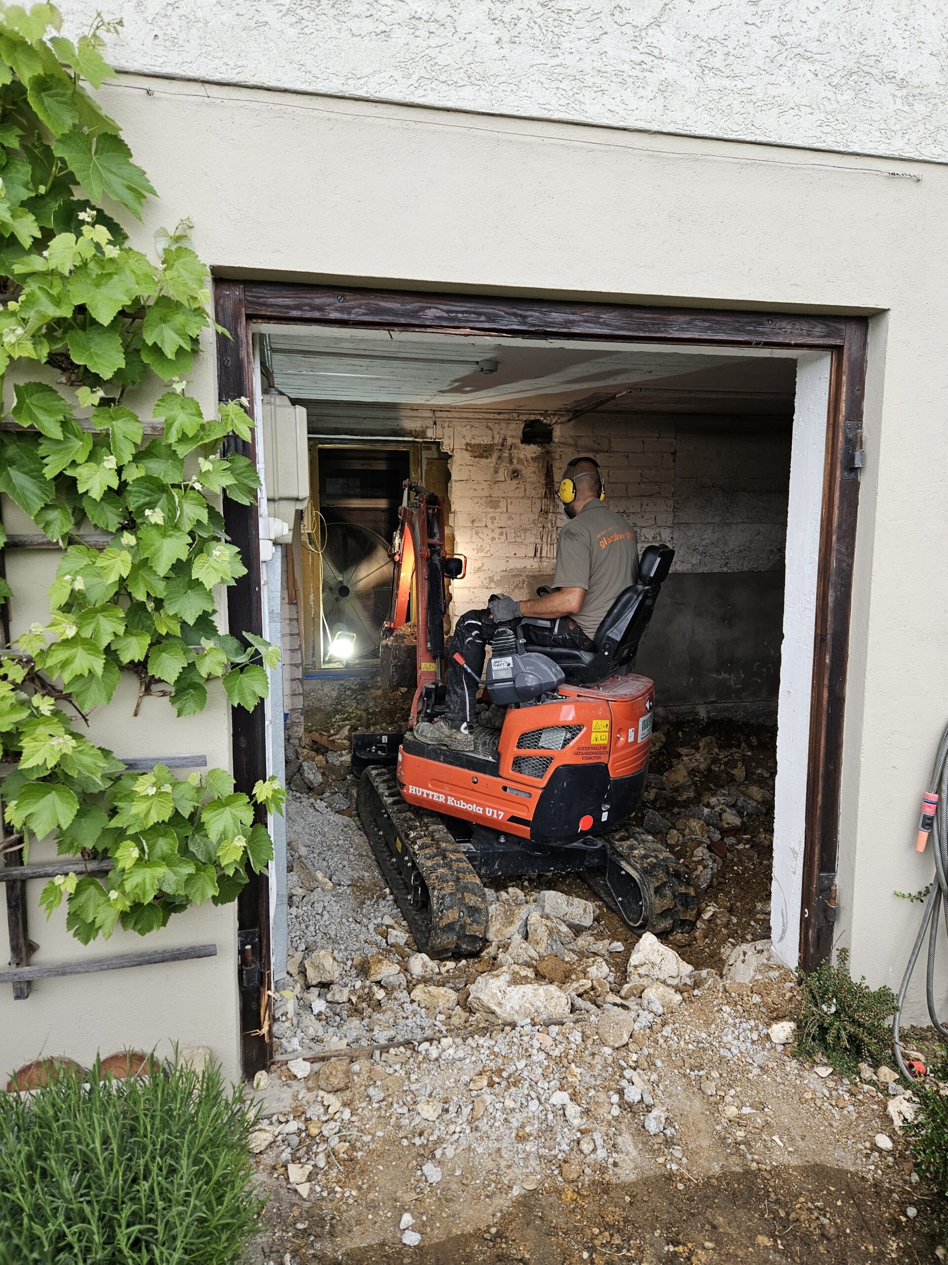 Rückbau und Aushub Untergeschoss
