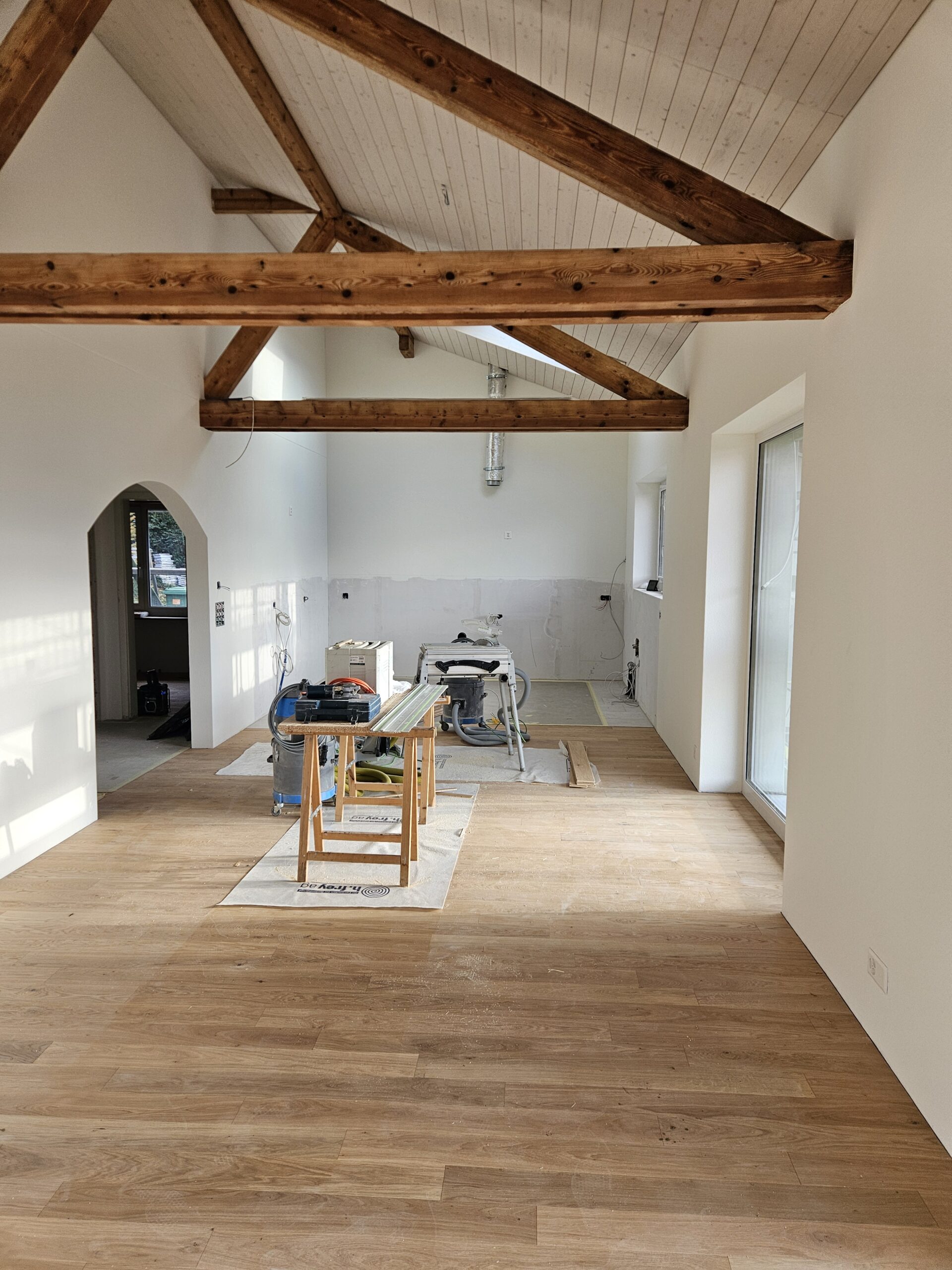 Wohnzimmer vor Kücheneinbau