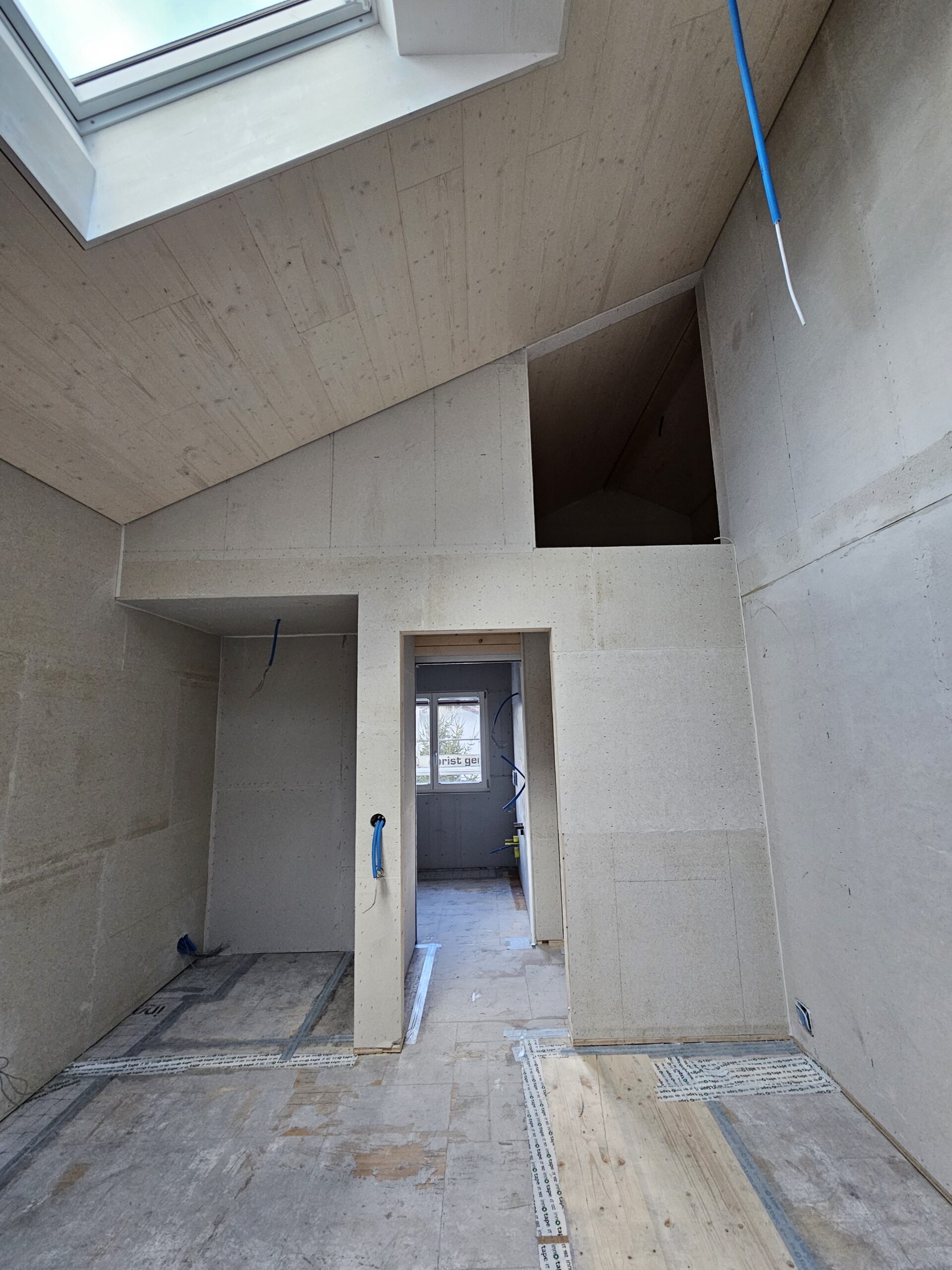 Wände und Decken fertig beplankt