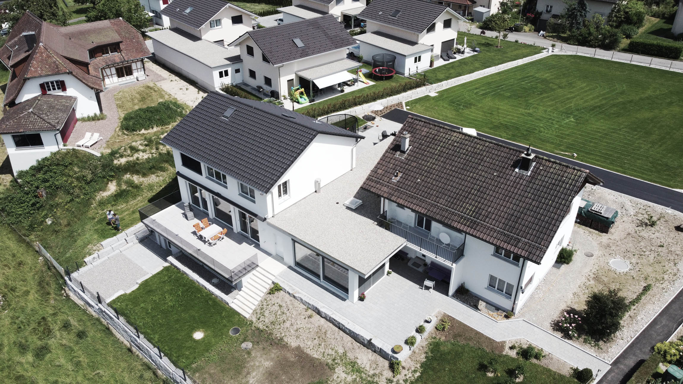 Neubau Einfamilienhaus mit Anbau