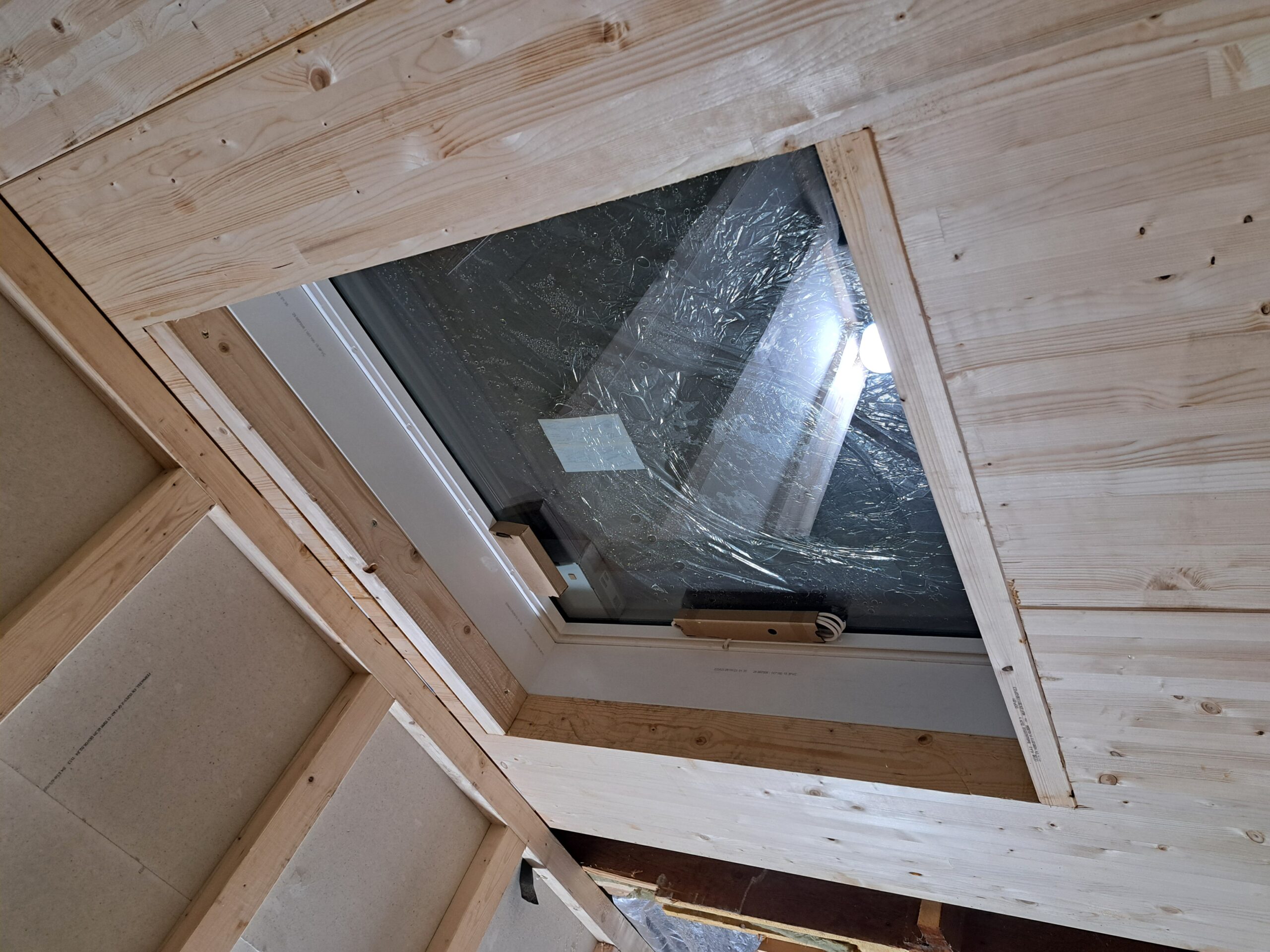 Neues Dachfenster im Anbau