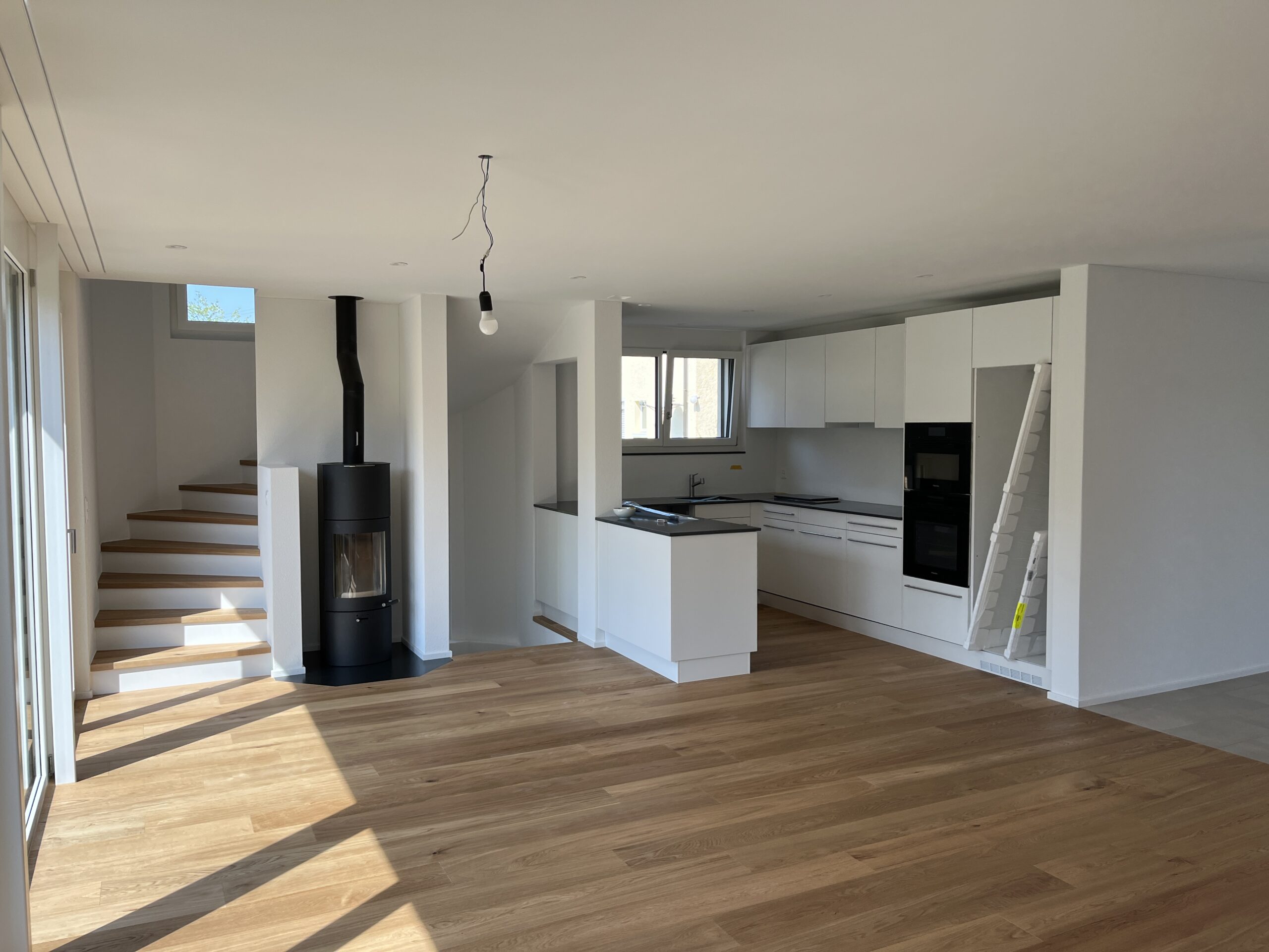 Wohnzimmer und Küche